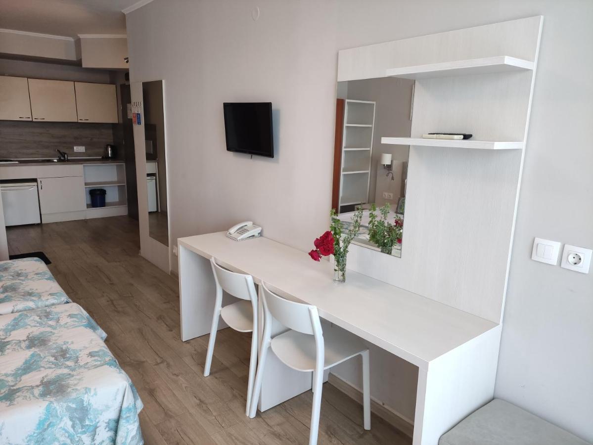 Helios Hotel Balčik Exteriér fotografie